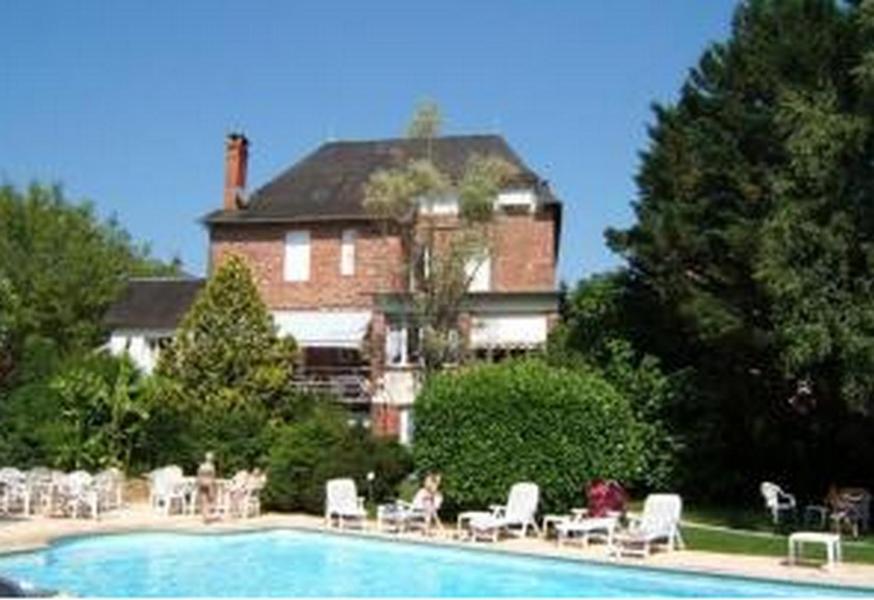 Logishotels Le Relais Du Quercy Meyssac Eksteriør billede