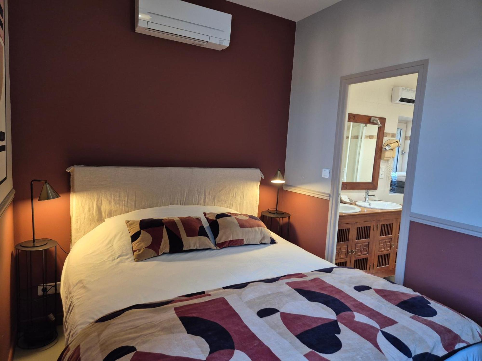 Logishotels Le Relais Du Quercy Meyssac Eksteriør billede
